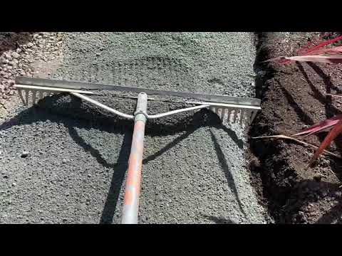 Create the perfect GARDEN FLAGSTONE WALKWAY.  Create a beautiful walkway the easy way!