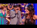 शकील ने किया श्रुति के कपड़ो पे कमेंट Co