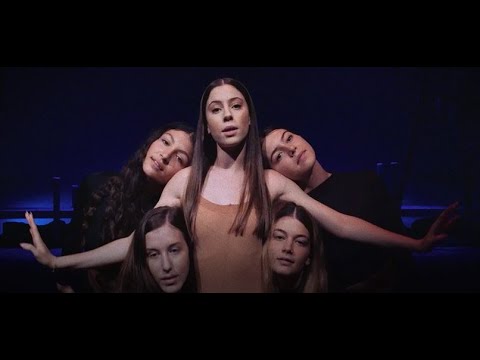 שיר זוארץ - מלכה