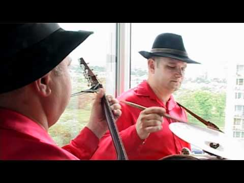 Hudobná skupina Artes ,Svadba 18.6.2011 u ženícha