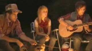 Paramore- crushcrushcrush (campfire acoustic)