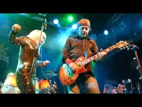 SAS Band Featuring Toyah - Sweet Child O' mine