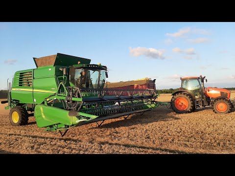 Czyścimy Magazany | Zakładamy Nowe Koło Pasowe w Kombajnie