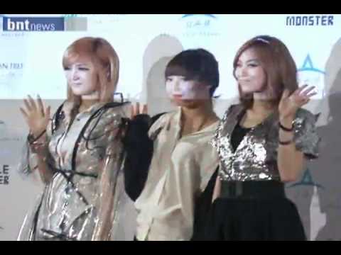 110624 Lee Yeonhee Yoo Inna miss A & others @ UAM launch event