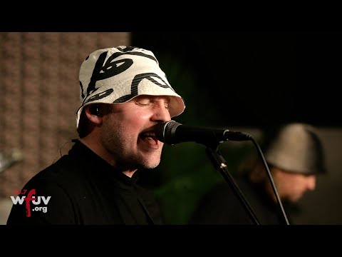 Leisure - "Slipping Away" (Live at WFUV)