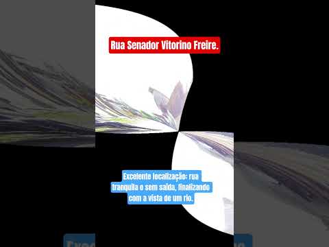Rua Senador Vitorino Freire.