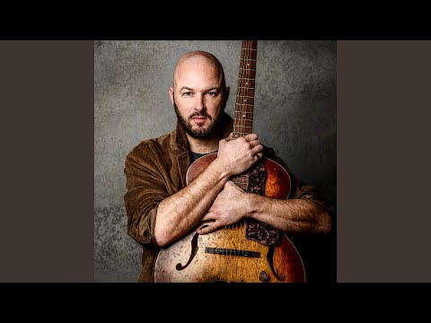 Hot Shot - Stan Van Samang