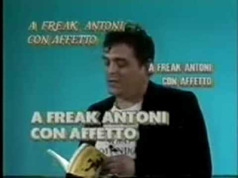 Freak Antoni: Non c’è gusto in Italia ad essere intelligenti (Skiantos)