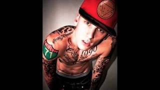 Machine Gun Kelly - On Fire (Drug Dealer Girl Part II) feat. Mike Posner