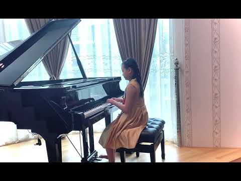 Elsa (9y.o) - The Swing (ABRSM grade 1) Platinum award on National competition