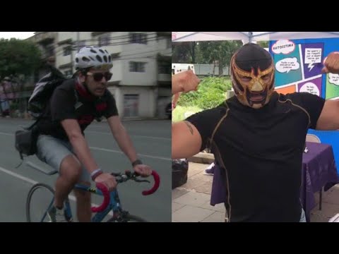 Ciclistas, luchadores y artistas reparten ánimo en México