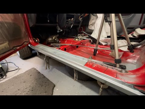 Rebuilding the outer sill on the Escort RS Turbo #21