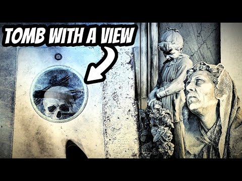 Grab mit Glasfenster! So behalten Sie Ihre Lieben im Auge