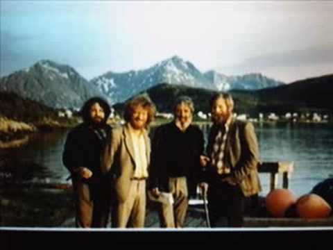 download lagu mp3 mp4 The Croppy Boy, download lagu The Croppy Boy gratis, unduh video klip The Croppy Boy