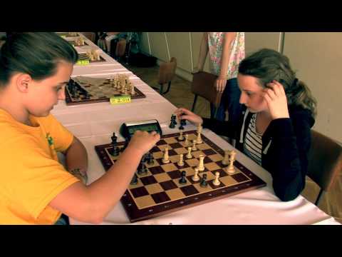 👨‍🌾 armagedon D14 Eliška Machovčáková - Stella Čarnecká 0:1