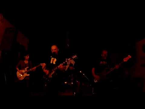 Box72 - Bones (Live at Route 66)
