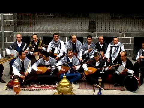 ALİ AKTAŞ - Odasına Vardım / Ben Bu Sene Gideyim / Evlerinin Direği / UŞAKLAR