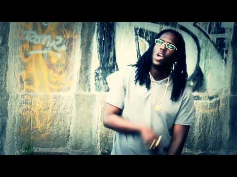 DéGa YouTH - Too Munch Want Diss (Clip Officiel) 2012.wmv