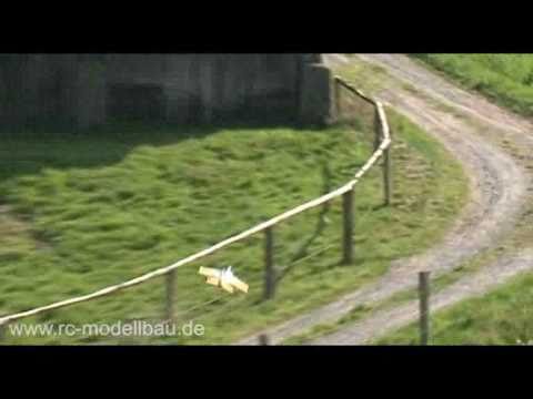 RC Nanojet crasht in den Baum