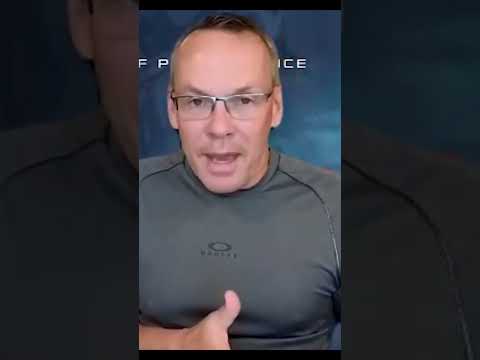 Coach Robb: Ice Cream Before Bed Can Actually Help You Lose Body Fat - Here is How!