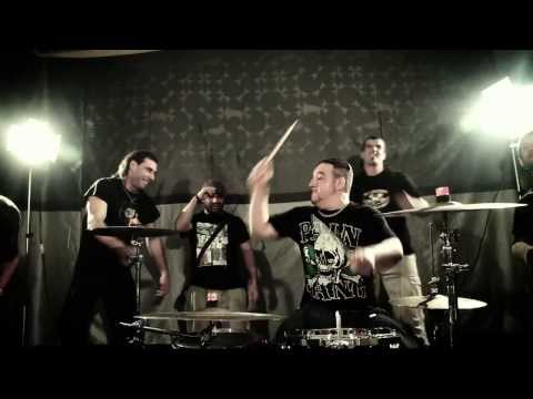 B.C. BOMBS - Demasiado Cabrones (VIDEO CLIP OFICIAL)