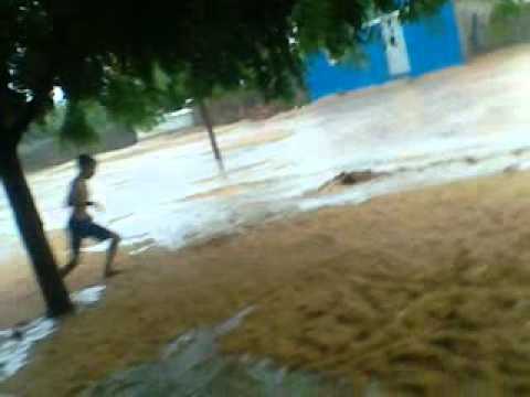 Éh nois na chuva cumpade!.3gp