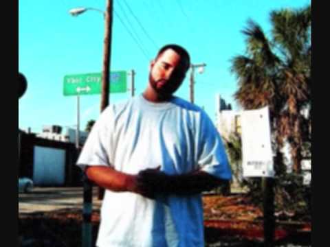 Celph Titled Ft. Vinnie Paz - Eraserheads