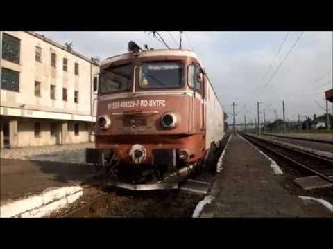 Cuplarea locomotivei EA 40-0229-7 in gara Adjud
