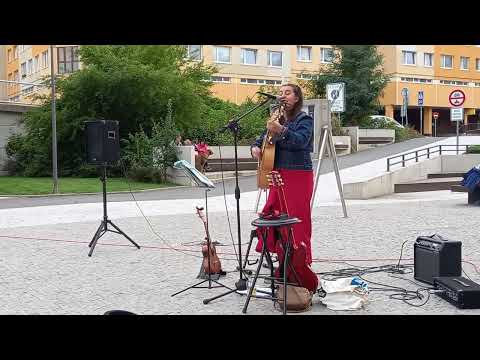 Dita trio - Whatever U do