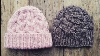 Смотреть онлайн Как связать женскую шапку спицами для начинающих
