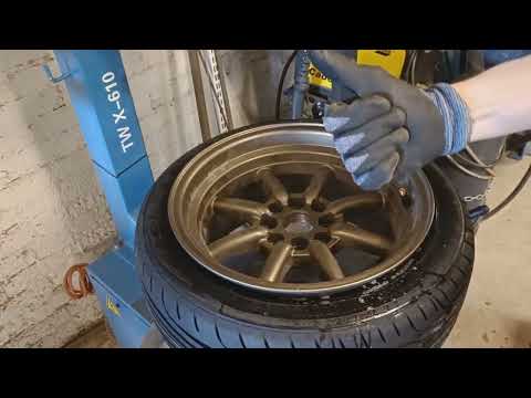 Installing Goodyear Eagle F1 195/45r15 on JR19 15x8 wheel ASMR