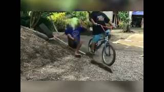 Download lagu Tiktok kowe tak sayang sayang lucu terbaru- story wa lucu ninggal tatu dory harsa ulti jonson part 2 mp3 Download lagu Tiktok kowe tak sayang sayang lucu terbaru- story wa lucu ninggal tatu dory harsa ulti jonson part 2 mp3