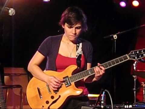 14/18 - Kaki King - Everything has an end... - Gleiss 22 - Muenster - 27 March 2010