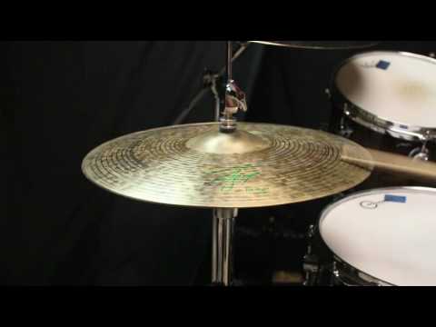 Istanbul Agop 15" Signature Hi Hats - 1016g/1195g