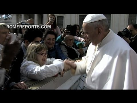 Francisco: En el camino de la vida, Dios nunca nos deja solos