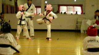 preview picture of video 'Tang Soo Do. Madison's sparring for third. Bartlesville, OK'