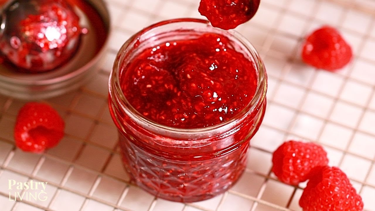 Easiest Homemade Raspberry Jam (No Pectin, 3 Ingredients)