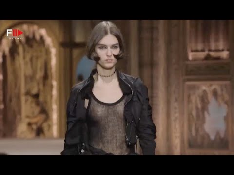 RAYSSA MEDEIROS Best Model Moments SS 2023 - Fashion Channel