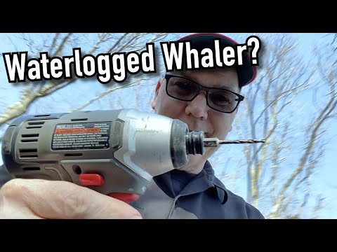 How Bad Is This Cheap Old Boat? A Closer Look At An Old Boston Whaler