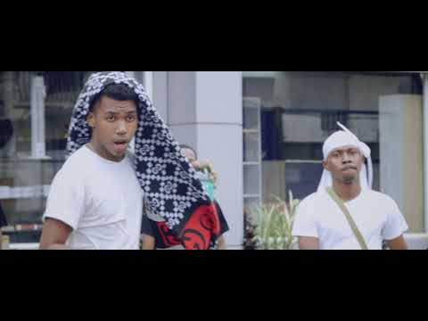 Loic ft Chari Bii ( let's get it 2.0) official vidéo