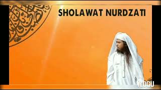 Download lagu sholawat nurdzati suara asli Gus Samsudin jadap mp3