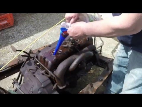 How To Free A Motor ~ 1930 Model A Ford frame & stuck engine.