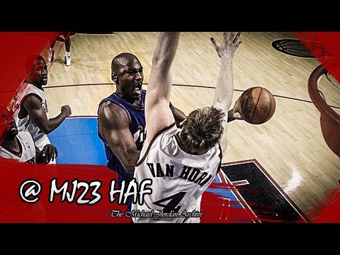 Michael Jordan Highlights vs 76ers (2002.11.17) - 19pts