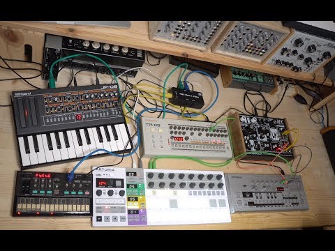 Roland Boutique - 60 Second Session / with Dreadbox NYX and VolcaFM (Riamiwo StudioVlog 48)