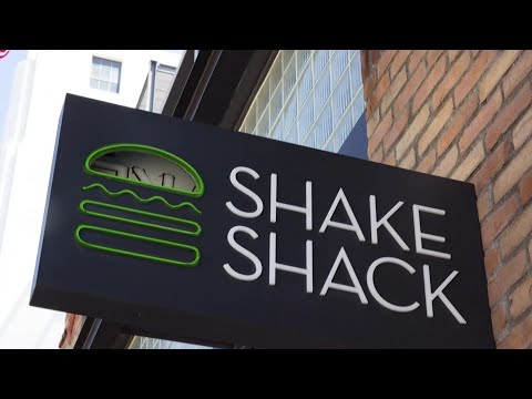 Shake Shack customer claims kiosk adds surcharge after adding no tip