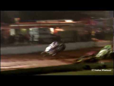 Michaela Dumesny Crash - Sydney Speedway 15-10-11