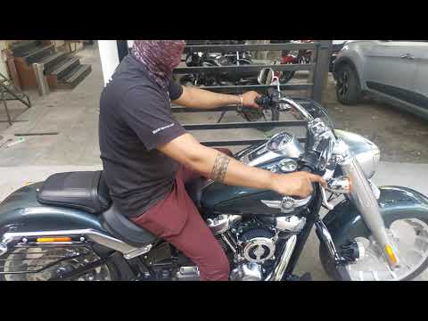 2021 Fatboy with Vance & Hines Big Radius 2-Into-2 Exhaust (loud)