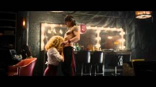 tom singing i want to know what love is lol