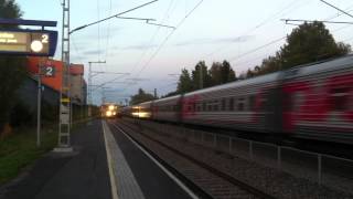 preview picture of video '[VR / RZD] Express train nr. 31 pulled by 2 class sr 1 electric locomotives from Helsinki to...'