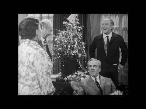 George and the Dragon S1 Ep. 6 - Merry Xmas (1080p) st. Sid James, Peggy Mount, John Le Mesurier